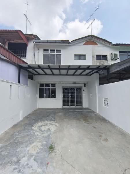2-storey Terraced House for Sale in Taman Kluang Barat (Kluang) - Marcus Tey - Exterior - PropertyGuru.com.my