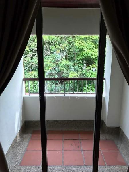 3.5-storey Terraced House for Rent in Sri Bukit Persekutuan (Bangsar) - Fadzli Realtor - Balcony - PropertyGuru.com.my