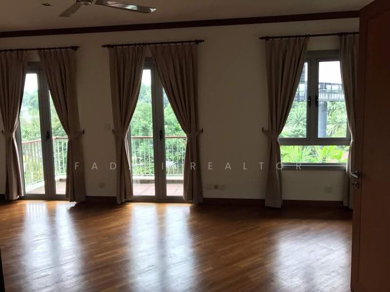 3.5-storey Terraced House for Rent in Sri Bukit Persekutuan (Bangsar) - Fadzli Realtor - Living Room - PropertyGuru.com.my