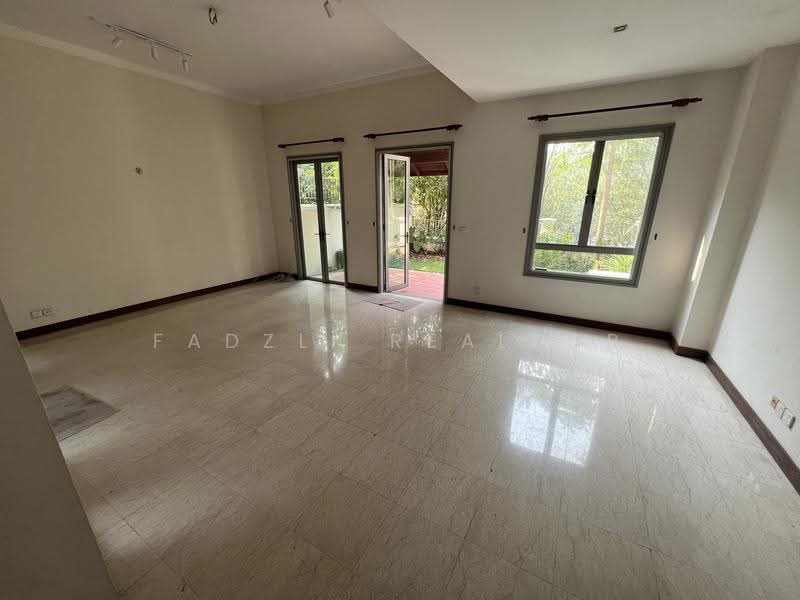 3.5-storey Terraced House for Rent in Sri Bukit Persekutuan (Bangsar) - Fadzli Realtor - Living Room - PropertyGuru.com.my