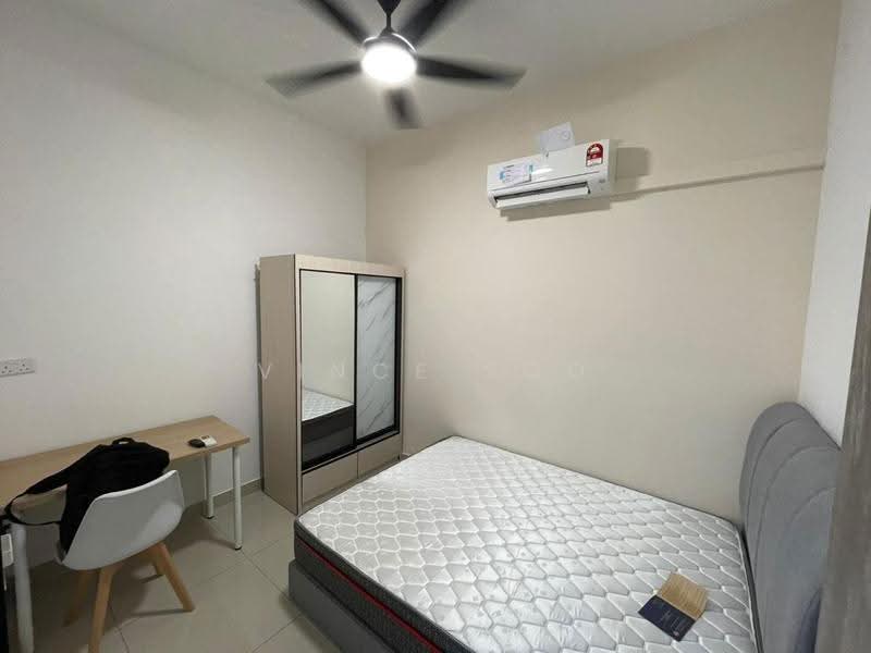 Kediaman Servis untuk Dijual di Twin Tower Residence - Vince Soo - Bedroom - PropertyGuru.com.my