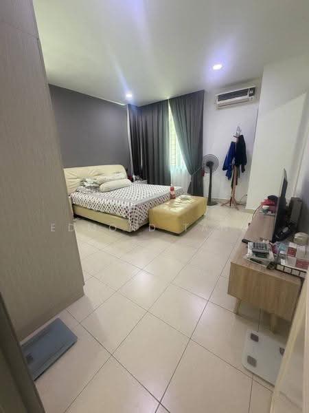 Cluster House for Sale in Taman Adda Heights (Tebrau) - Edmond Tang - Bedroom - PropertyGuru.com.my