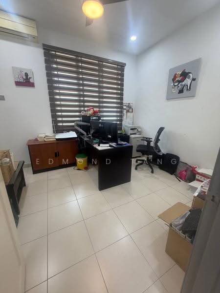 Cluster House for Sale in Taman Adda Heights (Tebrau) - Edmond Tang - Study - PropertyGuru.com.my