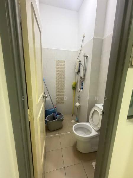 Cluster House for Sale in Taman Adda Heights (Tebrau) - Edmond Tang - Bathroom - PropertyGuru.com.my