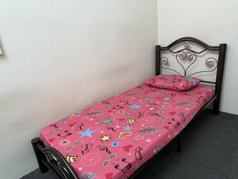Kondominium untuk Dijual di Cyberia Crescent 1 - Bee Yoke - Bedroom - PropertyGuru.com.my