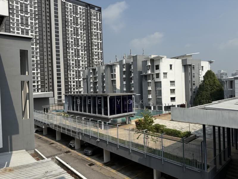 Kondominium untuk Dijual di Cyberia Crescent 1 - Bee Yoke - Exterior - PropertyGuru.com.my