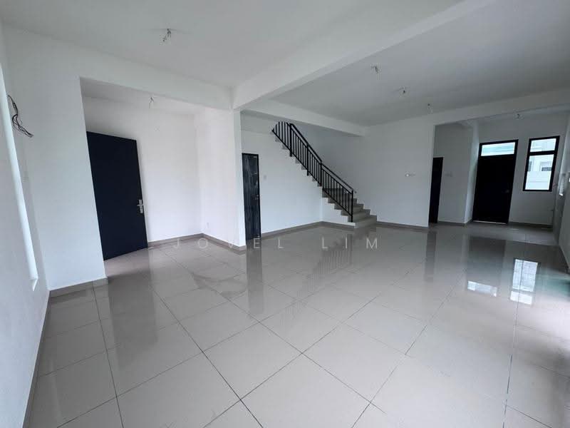 Rumah Teres 2-Tingkat untuk Dijual di Taman Austin Duta (Tebrau) - Jovel Lim - PropertyGuru.com.my