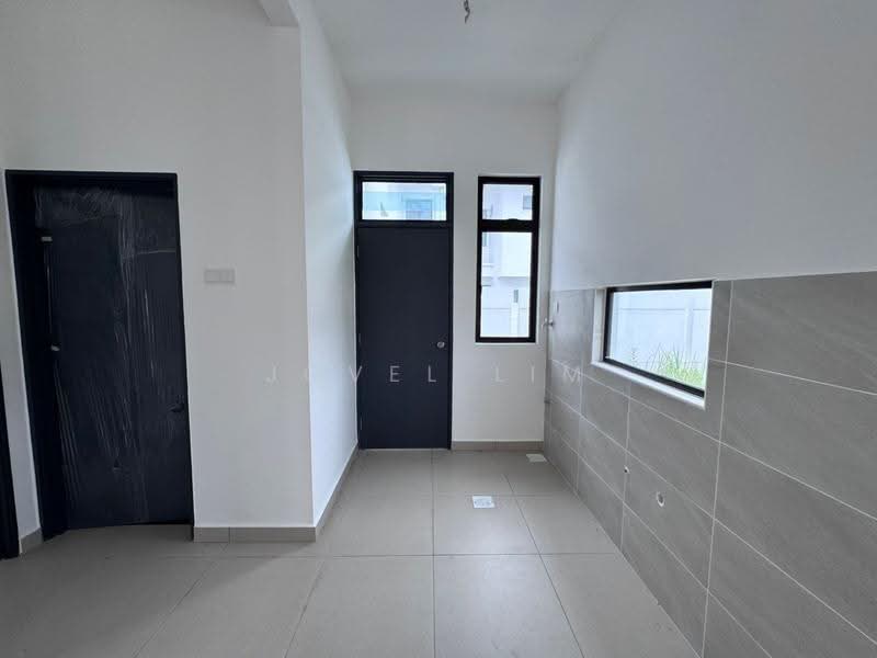 Rumah Teres 2-Tingkat untuk Dijual di Taman Austin Duta (Tebrau) - Jovel Lim - PropertyGuru.com.my