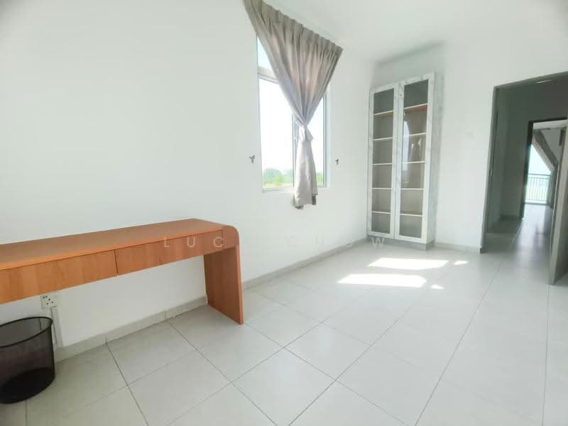 Terraced House for Rent in Taman Kundang Jaya (Rawang) - Lucy Chow - Study - PropertyGuru.com.my