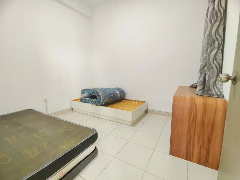 Terraced House for Rent in Taman Kundang Jaya (Rawang) - Lucy Chow - Bedroom - PropertyGuru.com.my
