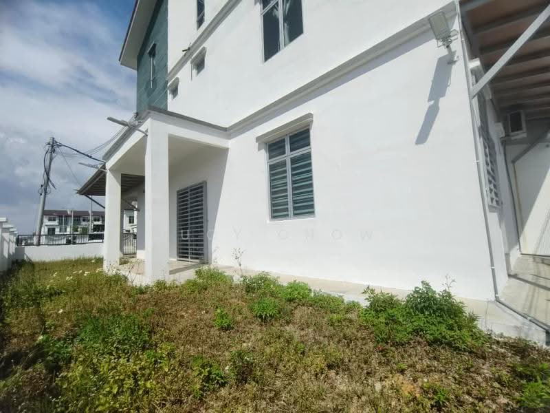 Terraced House for Rent in Taman Kundang Jaya (Rawang) - Lucy Chow - Exterior - PropertyGuru.com.my