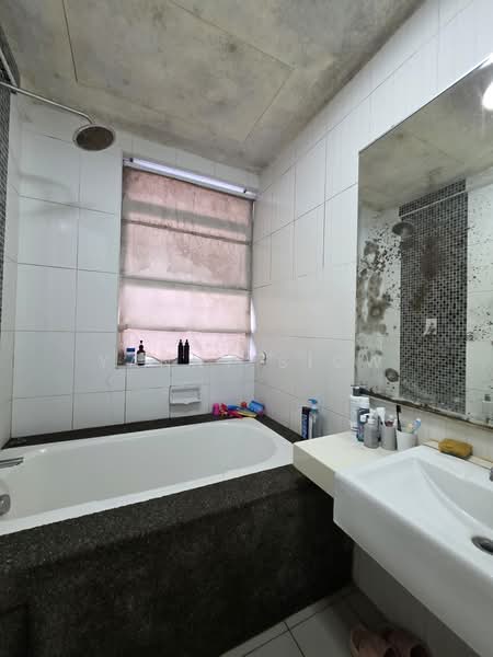 Kondominium untuk Dijual di 3 Residen @ Melawati - Yanny Siow - Bathroom - PropertyGuru.com.my