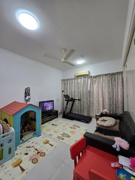 Kondominium untuk Dijual di 3 Residen @ Melawati - Yanny Siow - Living Room - PropertyGuru.com.my