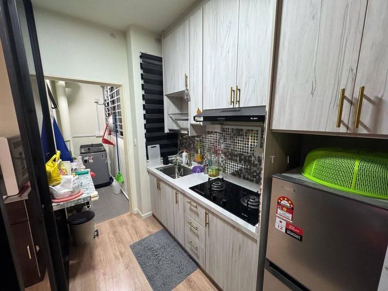 Pangsapuri untuk Dijual di Dian Residency - Hartini Binti Ismail - Kitchen - PropertyGuru.com.my