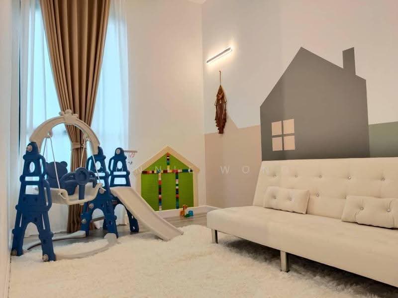 Kediaman Servis untuk Dijual di Cubic Botanical - Connie Wong - Living Room - PropertyGuru.com.my