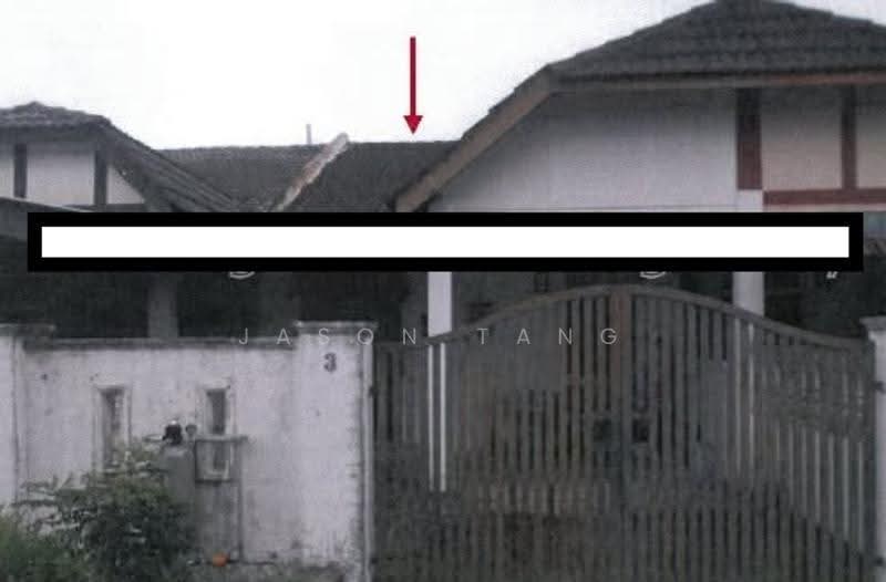 Rumah Teres 1-Tingkat untuk Dijual di Taman Universiti (Sri Gading) - Jason Tang - Exterior - PropertyGuru.com.my