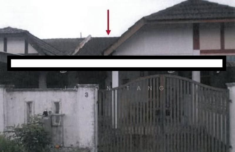 Rumah Teres 1-Tingkat untuk Dijual di Taman Universiti (Sri Gading) - Jason Tang - Exterior - PropertyGuru.com.my