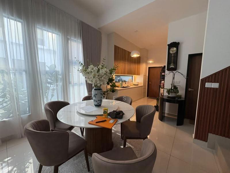 Cluster House for Sale in Taman Impian Emas (Skudai) - Agnes . - PropertyGuru.com.my