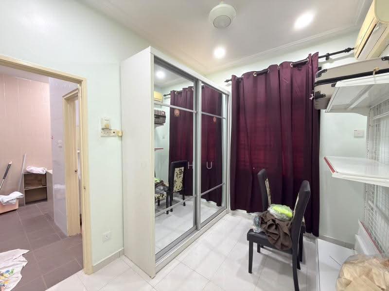 1-storey Terraced House for Sale in Austin Perdana (Tebrau) - Hui Hui . - PropertyGuru.com.my