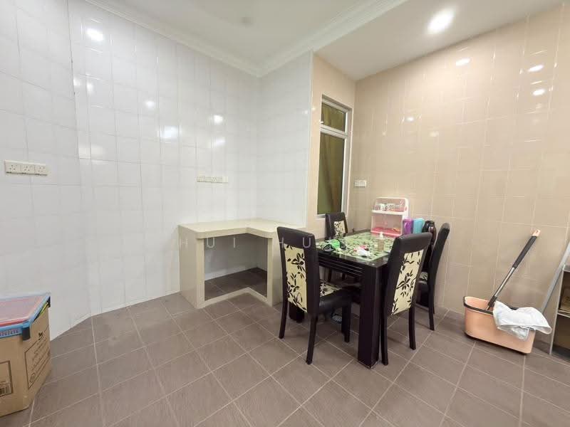 1-storey Terraced House for Sale in Austin Perdana (Tebrau) - Hui Hui . - PropertyGuru.com.my