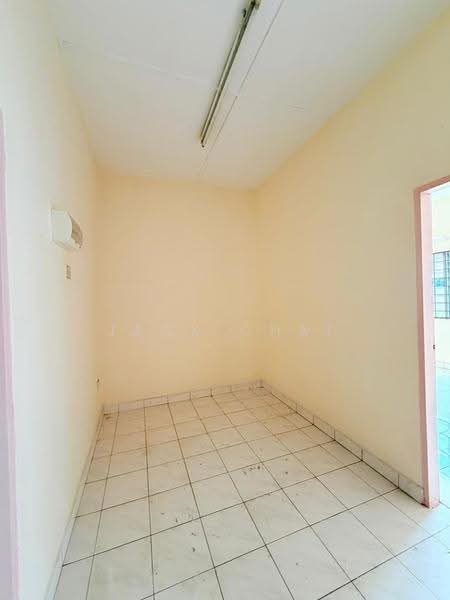 Rumah Teres 2-Tingkat untuk Dijual di Bandar Selesa Jaya (Skudai) - Jack Chai - Interior - PropertyGuru.com.my