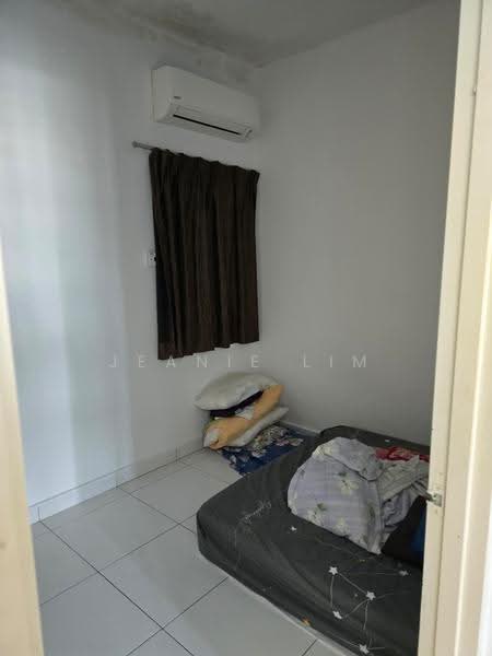 Condominium for Rent at Elit Heights @ Bayan City - Jeanie Lim - Bedroom - PropertyGuru.com.my