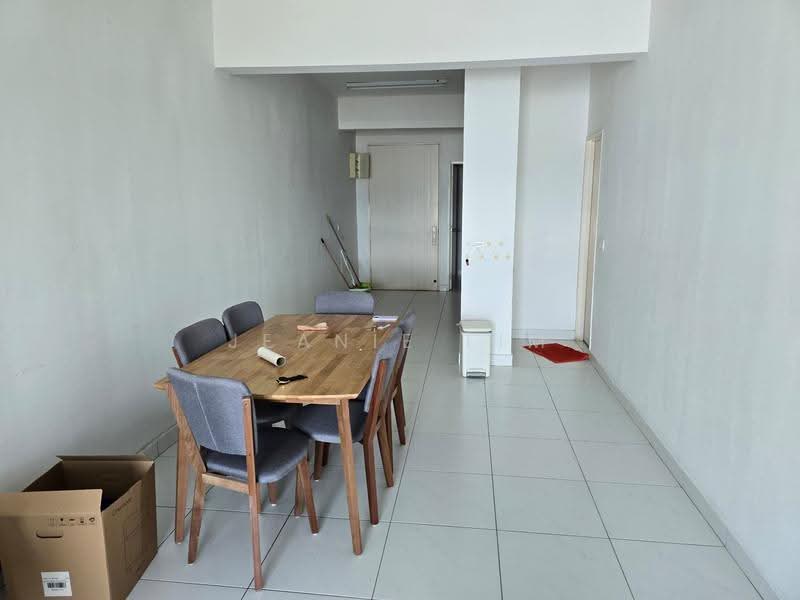 Condominium for Rent at Elit Heights @ Bayan City - Jeanie Lim - Dining Room - PropertyGuru.com.my