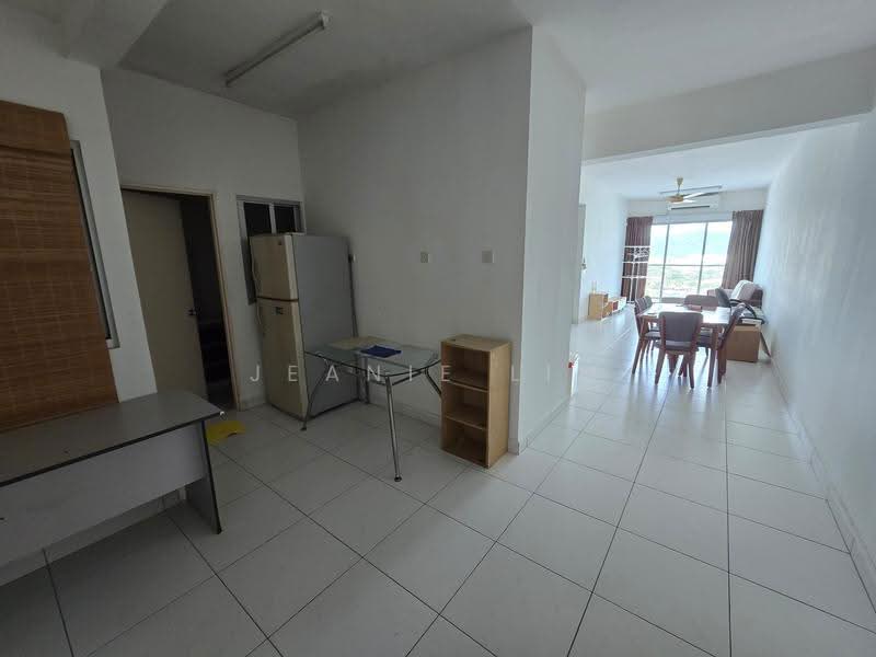 Condominium for Rent at Elit Heights @ Bayan City - Jeanie Lim - Kitchen - PropertyGuru.com.my