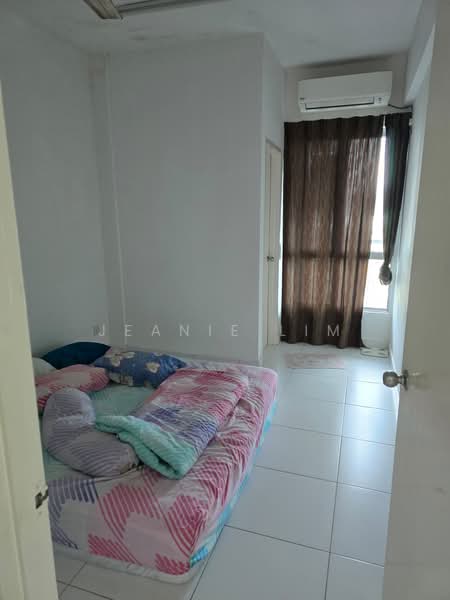 Condominium for Rent at Elit Heights @ Bayan City - Jeanie Lim - Bedroom - PropertyGuru.com.my