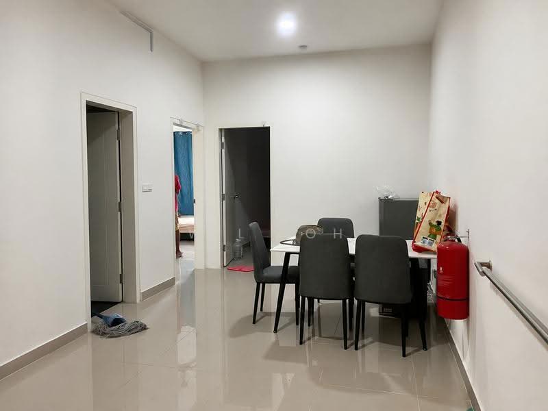 Kediaman Servis untuk Disewa di MKH Boulevard II - Wil Koh - Dining Room - PropertyGuru.com.my