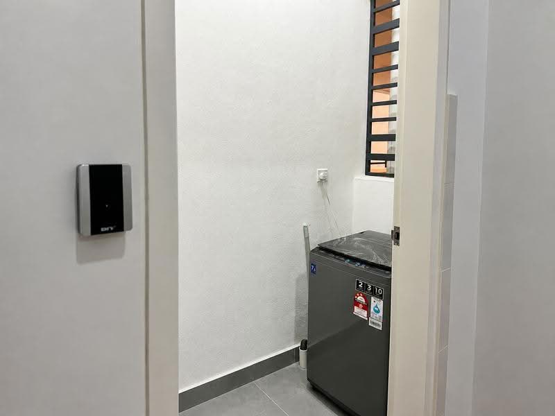 Kediaman Servis untuk Disewa di MKH Boulevard II - Wil Koh - Interior - PropertyGuru.com.my