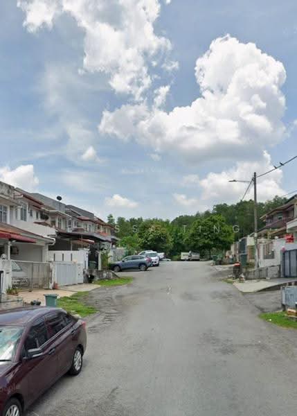 Rumah Teres 2-Tingkat untuk Dijual di Taman Puncak Jalil (Seri Kembangan) - Melissa Ting - Exterior - PropertyGuru.com.my