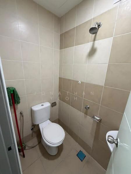 Condominium for Rent at Rafflesia - Jonathan Yeoh - Bathroom - PropertyGuru.com.my
