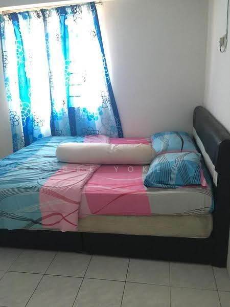 Pangsapuri untuk Dijual di Sri Camellia - Bee Yoke - Bedroom - PropertyGuru.com.my