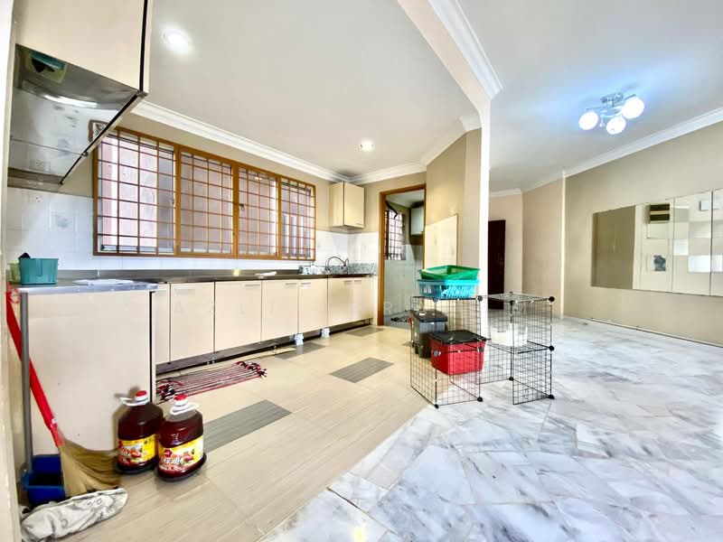 Kondominium untuk Dijual di Sri Angsana Hilir - Azli Ibrahim - Kitchen - PropertyGuru.com.my