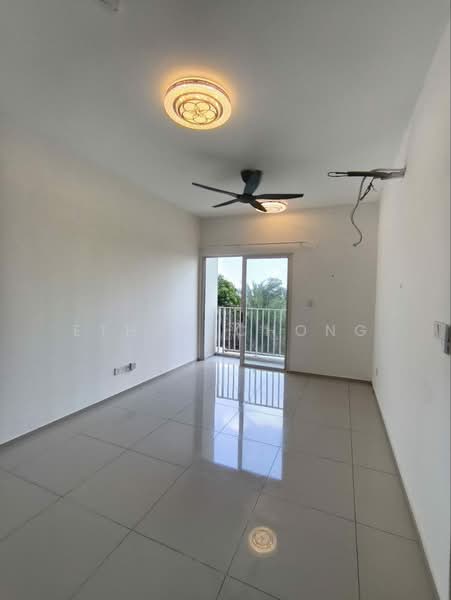 Service Residence for Rent at Gravit8, Klang - Ethan Chong - Balcony - PropertyGuru.com.my
