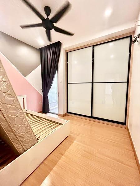 Rumah Bandar untuk Disewa di Dengkil (Selangor) - Baxter Lim - Bedroom - PropertyGuru.com.my