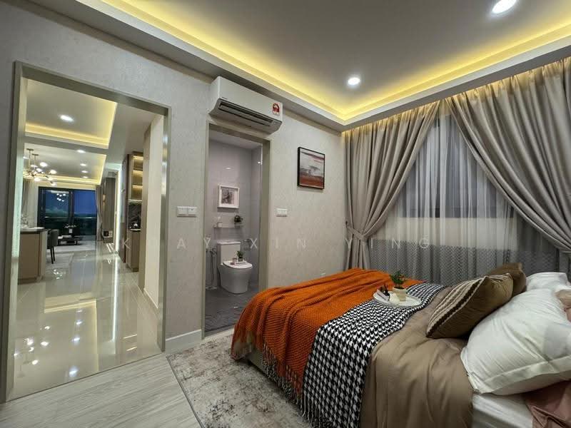 Service Residence for Sale at Pinnacle Bukit Gambier - Koay Xin Ying - Bedroom - PropertyGuru.com.my