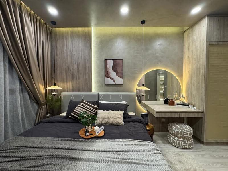 Service Residence for Sale at Pinnacle Bukit Gambier - Koay Xin Ying - Bedroom - PropertyGuru.com.my