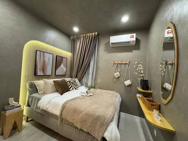 Service Residence for Sale at Pinnacle Bukit Gambier - Koay Xin Ying - Bedroom - PropertyGuru.com.my
