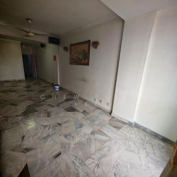 Apartment for Sale at Greenview Apartment - Chew Peng Lee - Living Room - PropertyGuru.com.my