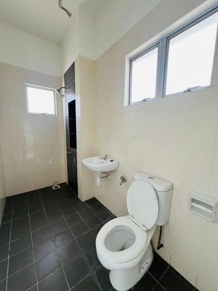 Rumah Teres 2-Tingkat untuk Dijual di Setia Ecohill (Semenyih) - Azli Ibrahim - Bathroom - PropertyGuru.com.my