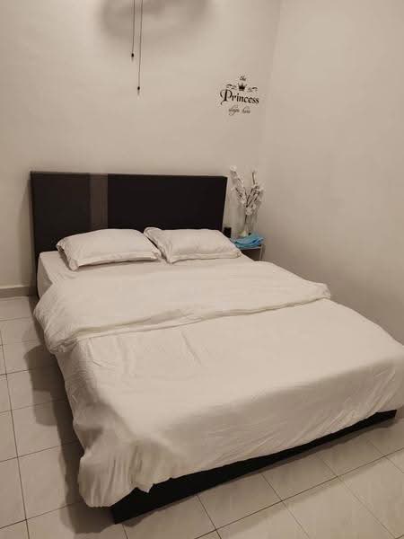 Rumah Berkembar untuk Dijual di Taman Johor Jaya (Johor Bahru) - Johnson Chong - Bedroom - PropertyGuru.com.my