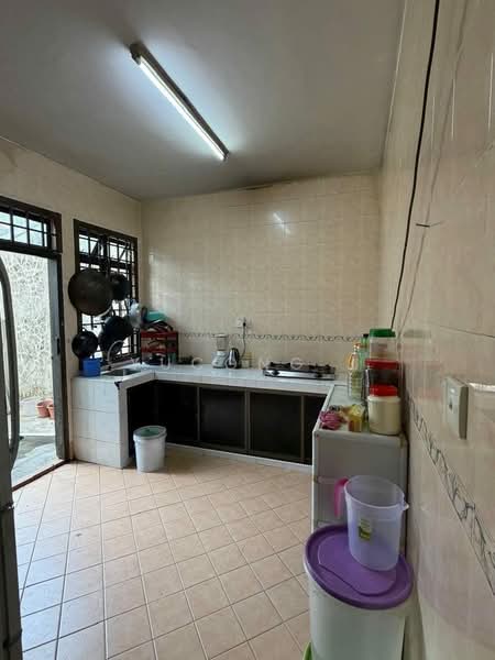 2-storey Terraced House for Sale in Taman Megah Ria (Masai) - Yucong . - Kitchen - PropertyGuru.com.my