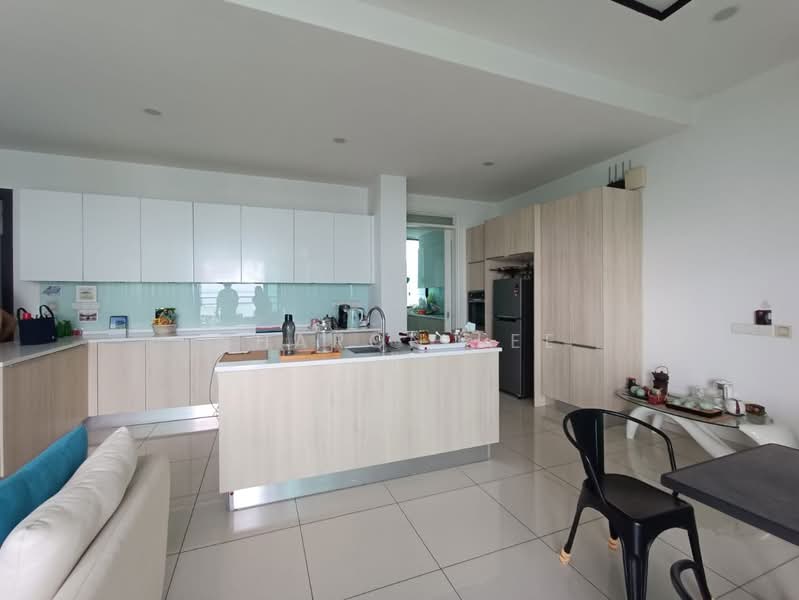 Condominium for Sale at The Light Collection III - Sharon Lee - Kitchen - PropertyGuru.com.my