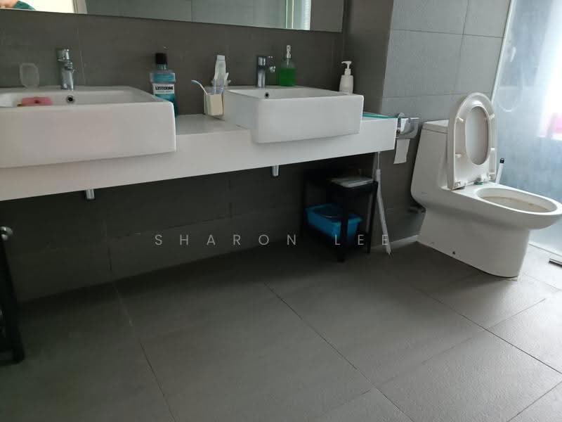 Condominium for Sale at The Light Collection III - Sharon Lee - Bathroom - PropertyGuru.com.my