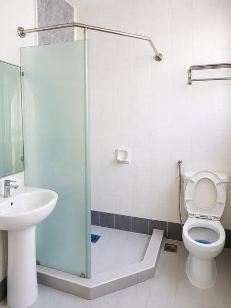 Pangsapuri untuk Disewa di Mahkota Hotel Melaka - Eddy Leow - Bathroom - PropertyGuru.com.my