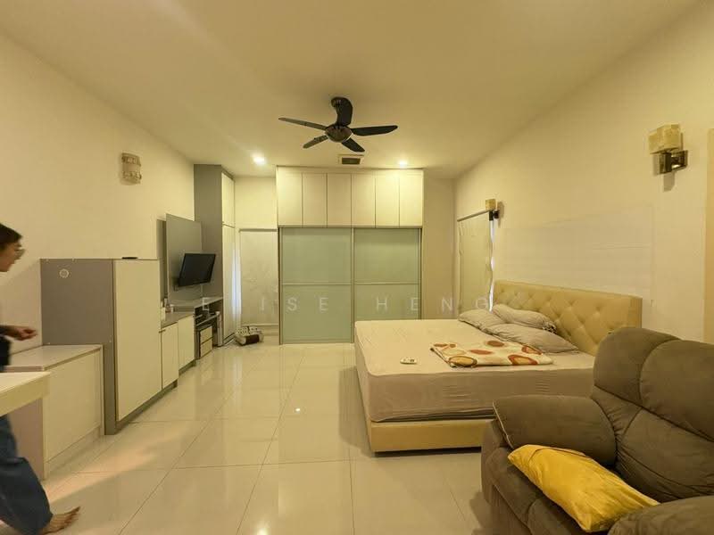 Semi-Detached House for Sale in Kajang (Selangor) - Elise Heng - Bedroom - PropertyGuru.com.my