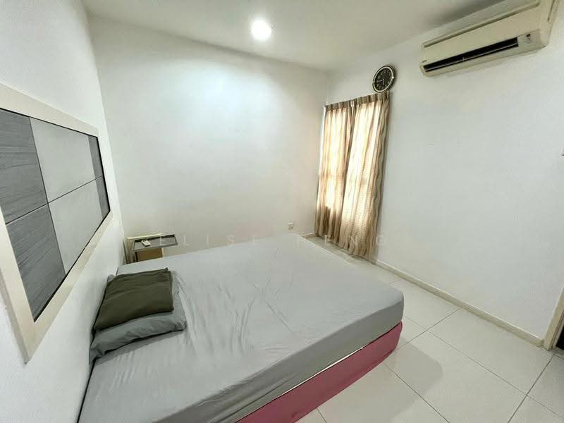 Semi-Detached House for Sale in Kajang (Selangor) - Elise Heng - Bedroom - PropertyGuru.com.my