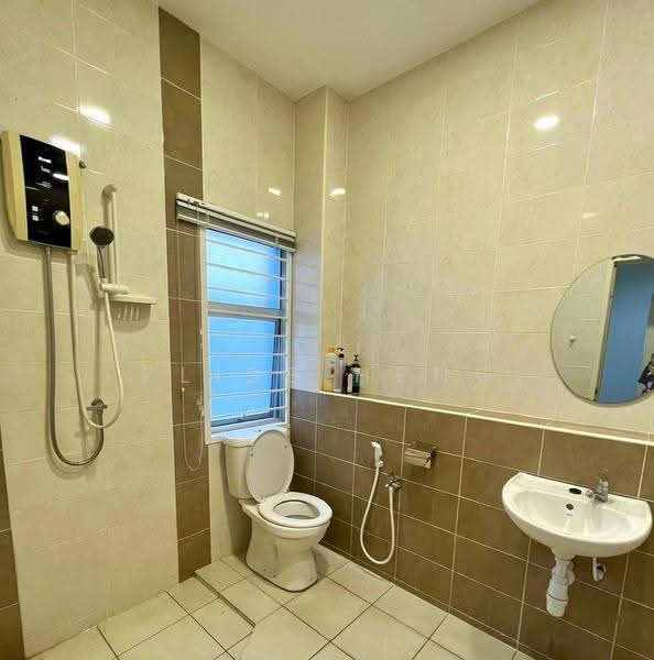 Semi-Detached House for Sale in Kajang (Selangor) - Elise Heng - Bathroom - PropertyGuru.com.my
